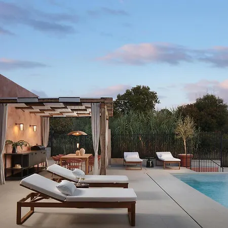 度假居 Lovely In Zuntici With Heated Swimming Pool *