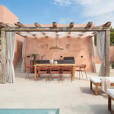 Lovely In Zuntici With Heated Swimming Pool